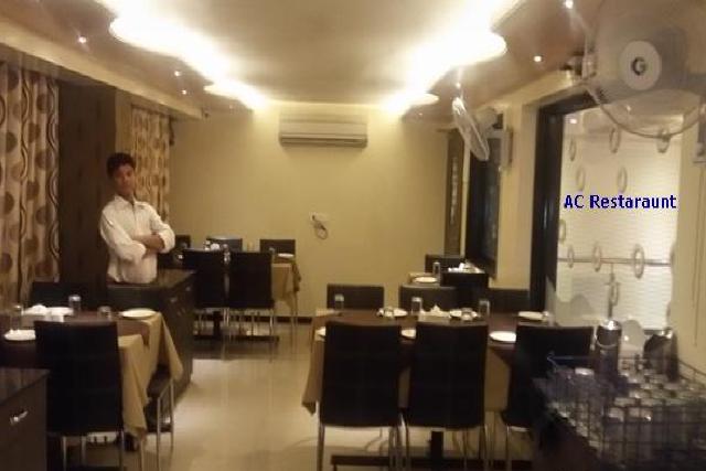 HOTEL FARHAT EXECUTIVE